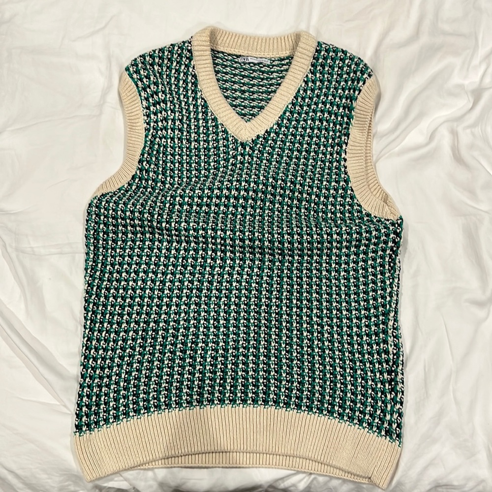 ZARA never worn green crochet sweater vest
